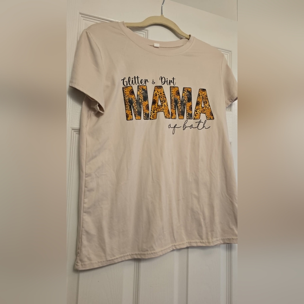 Women's Cream 'Mama of Both' Graphic Tee